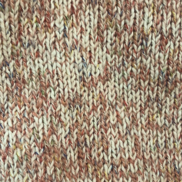 ‼️LOFT sweater🌷 - Picture 4 of 7